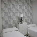 Apartment Real Escuela *