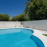 Real Escuela Apartment