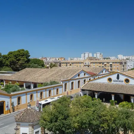 Real Escuela Χέρεζ